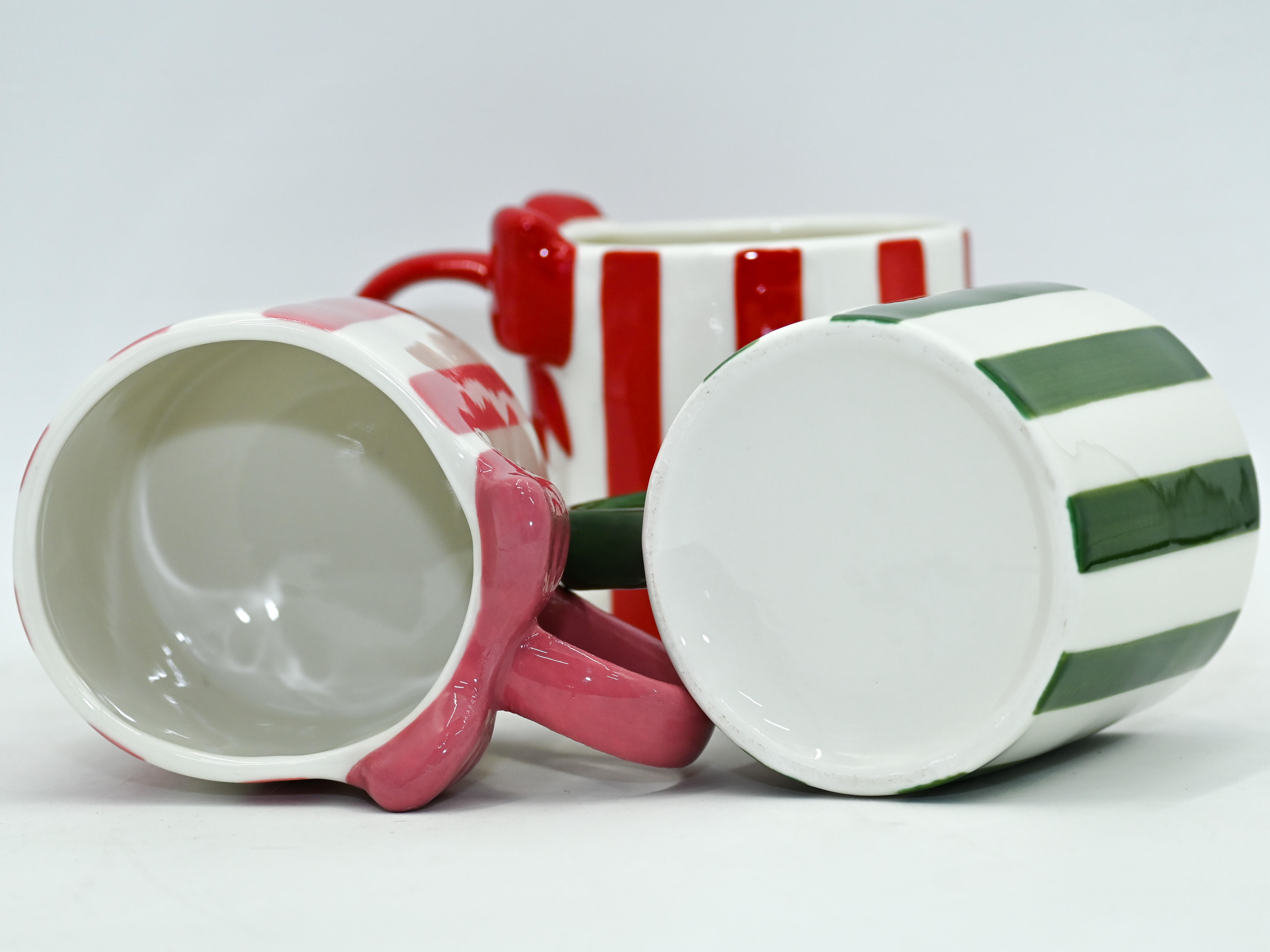 Christmas Deco Hand Painted Bow Ceramic Mug