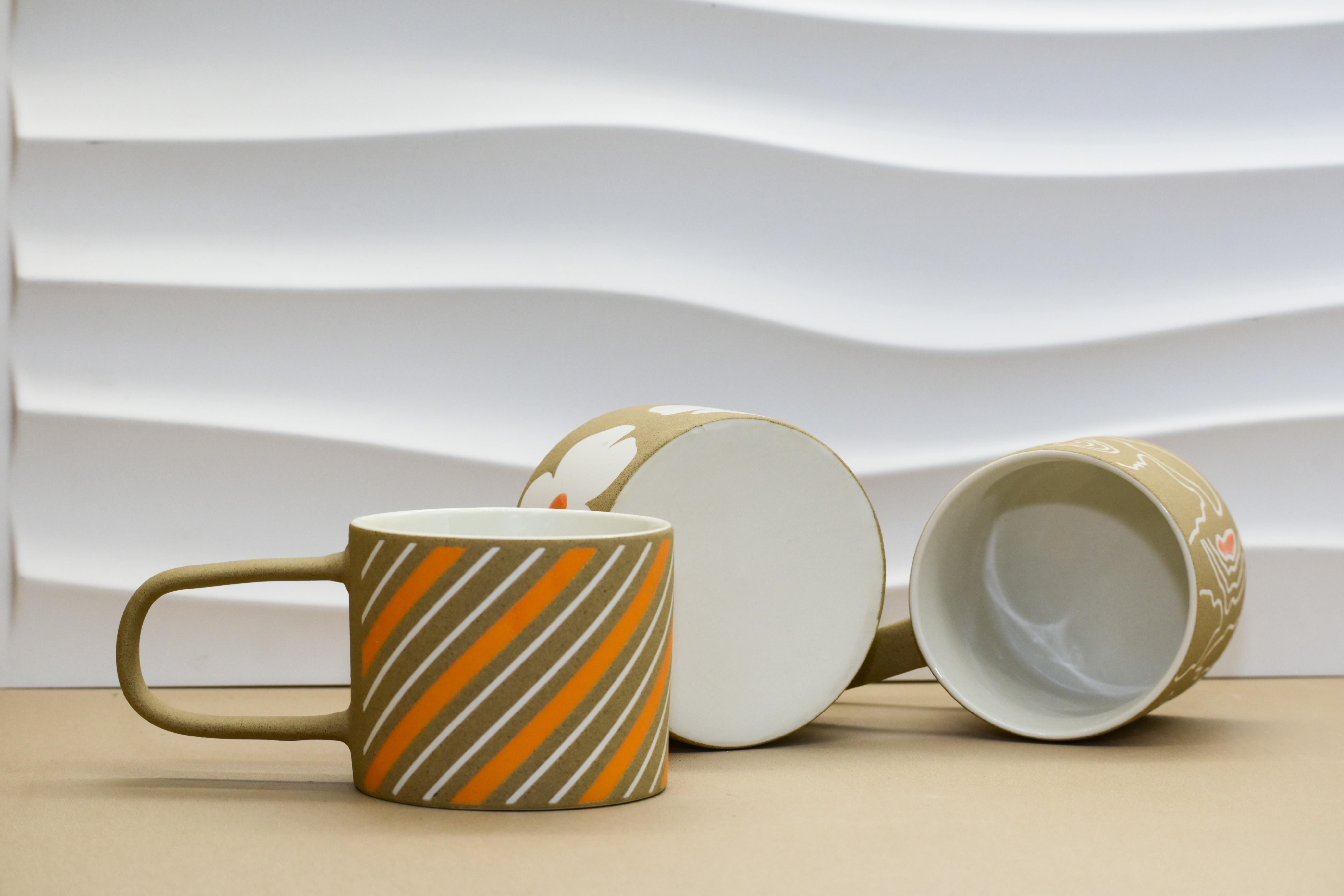 Mixed-Size Handle Mug Set