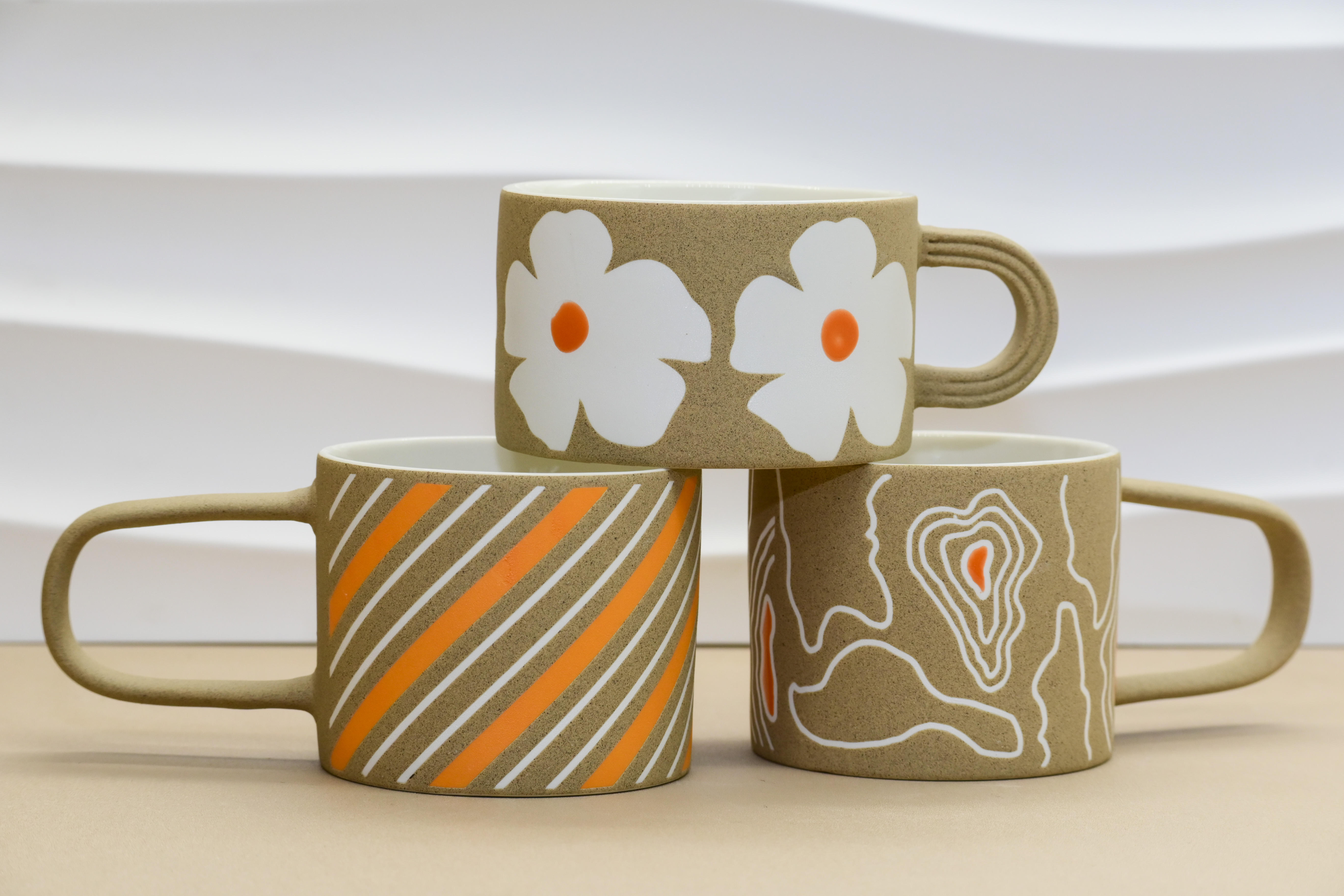 Mixed-Size Handle Mug Set