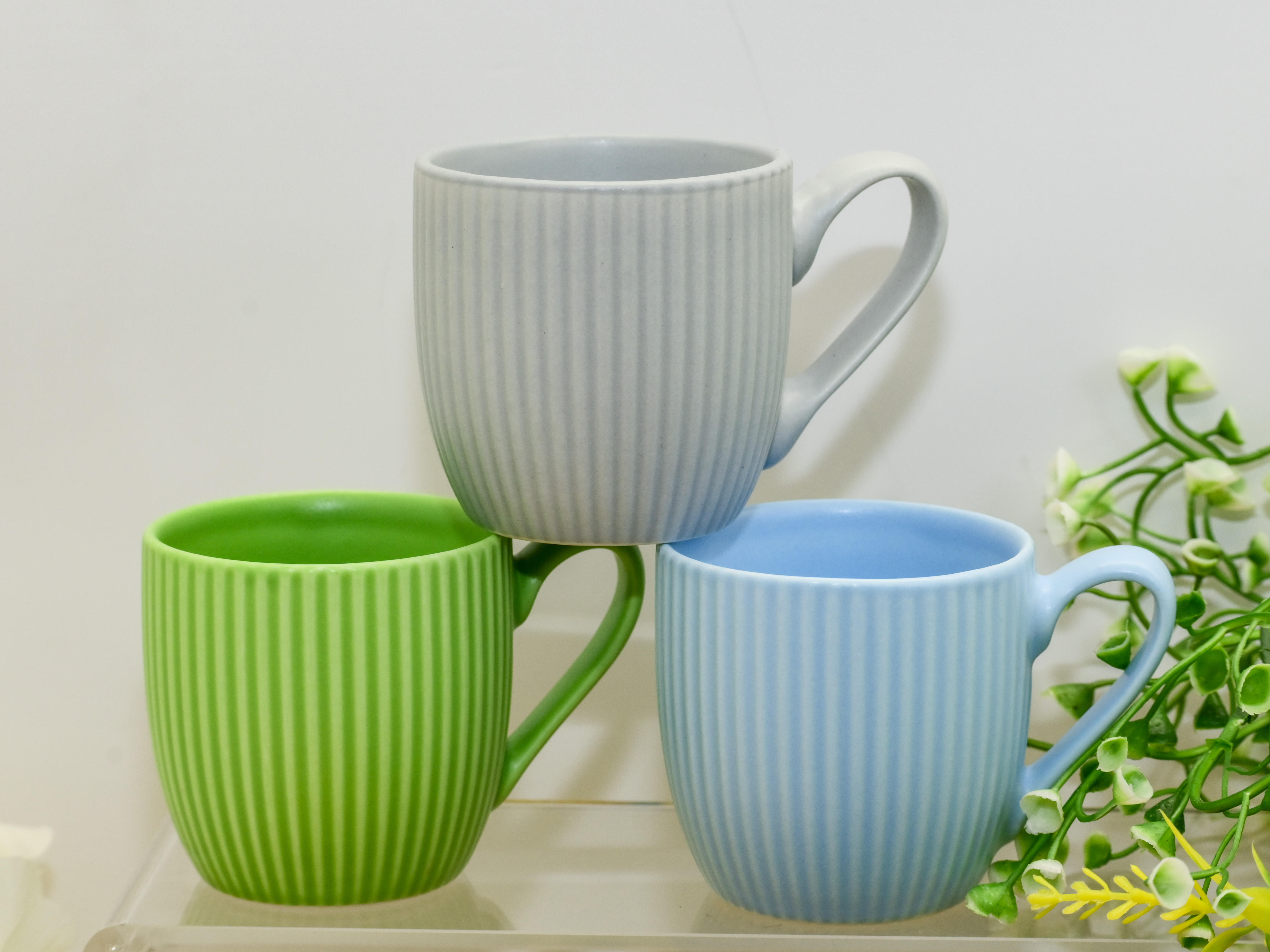 Vertical Ribbed Solid-Color Ceramic Espresso Mug